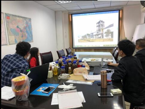 厄瓜多爾客戶來(lái)渝考察凱潛廢機(jī)油過濾設(shè)備